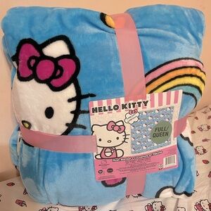 Hello Kitty Queen Blanket